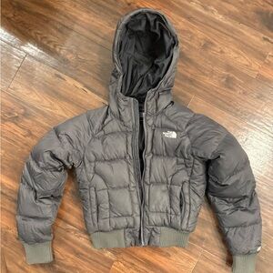 The North Face Kids/Womens Hooded Gray Down Puffer Jacket